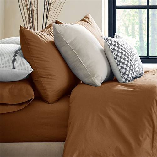 Nate Home by Nate Berkus 200TC 100% Cotton Percale 5-Piece Sheet Set | Crisp, Cool, and Breathable Bedding from mDesign – Twin Size – 1 Flat Sheet/1 Fitted Sheet/3 Pillowcases, Bronze (Camel)