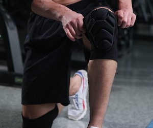 Košarkarski ščitnik za kolena